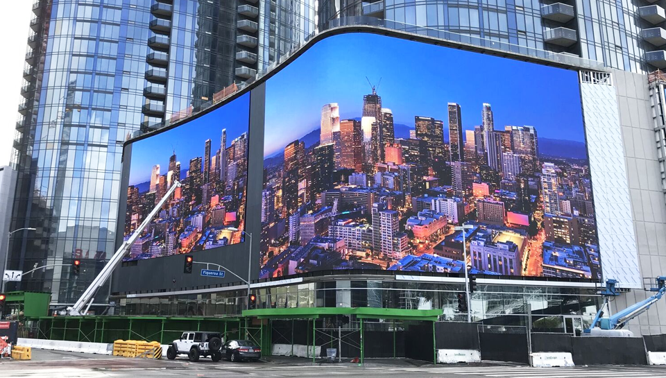 outdoor video displays - LEDSINE